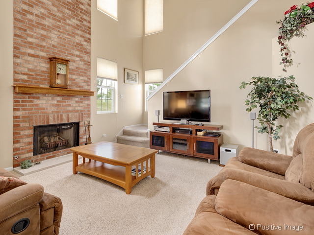 2325 Reflections Dr, Aurora, IL 60502 photo 5