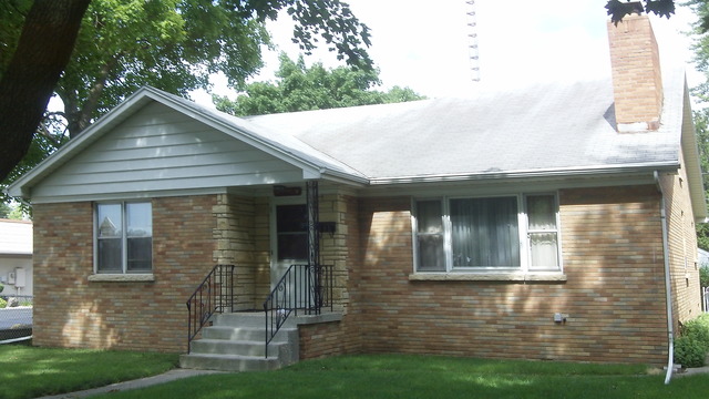 138 S May Ave, Kankakee, IL 60901 photo 2