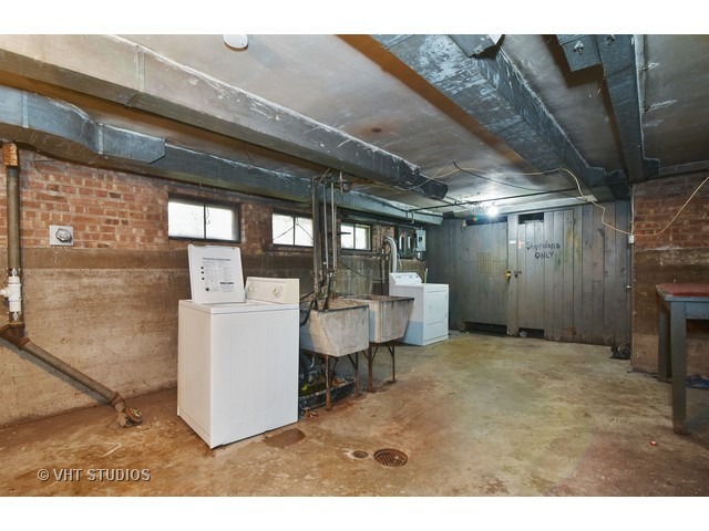 326 Callan Ave, Evanston, IL 60202 photo 9