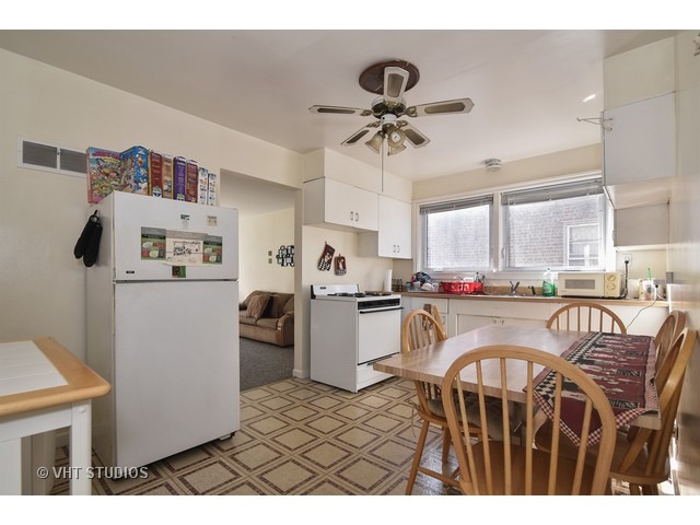 326 Callan Ave, Evanston, IL 60202 photo 4