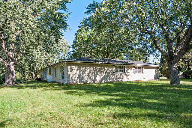 3024 White Pine Dr, Northbrook, IL 60062 photo 12