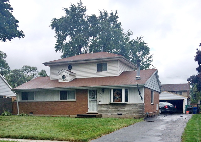 8336 Latrobe Ave, Burbank, IL 60459 photo 1