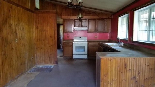 34969 Glidden Rd, Kingston, IL 60145 photo 2