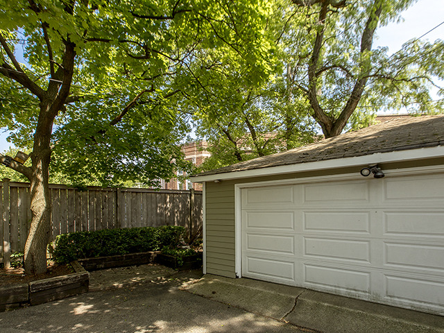 429 Loudon Rd, Riverside, IL 60546 photo 18