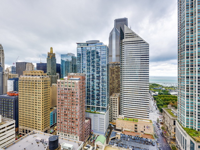 8 E Randolph St #2402, Chicago, IL 60601 photo 17
