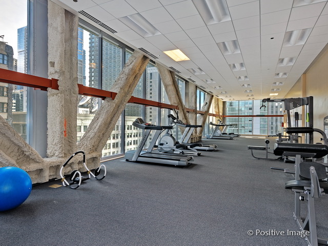 8 E Randolph St #2402, Chicago, IL 60601 photo 20