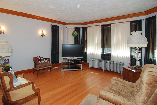 4222 Maple Ave, Stickney, IL 60402 photo 2