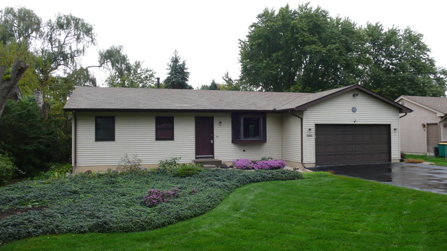 4516 Willow Ln, Mchenry, IL 60050 photo 2