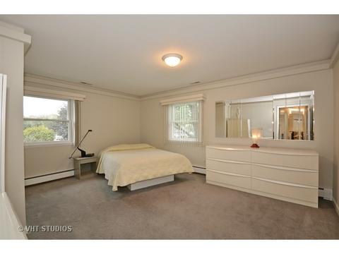 25 W322 Thomas Rd, Wheaton, IL 60187 photo 9
