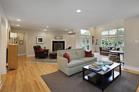 47 Park Ln, Golf, IL 60029 photo 5