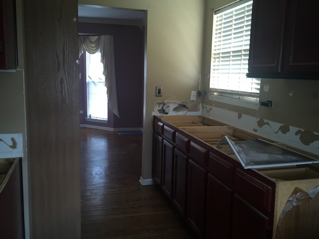2225 Deerpath Dr, Elgin, IL 60123 photo 8