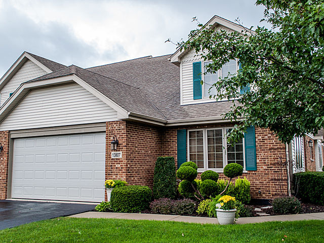 13807 Steeples Rd, Lemont, IL 60439 photo 1