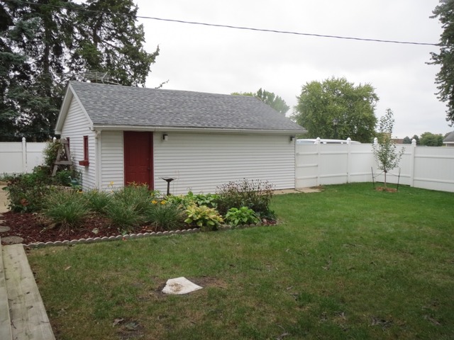 316 Massasoit St, Minooka, IL 60447 photo 22