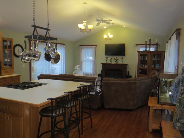316 Massasoit St, Minooka, IL 60447 photo 7