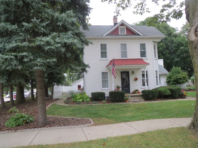 316 Massasoit St, Minooka, IL 60447 photo 2