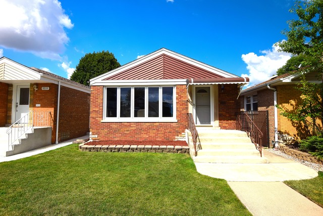 5206 S Newland Ave, Chicago, IL 60638 photo 1