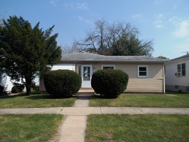 578 N Illinois Ave, Kankakee, IL 60901 photo 1