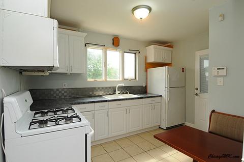 2021 W Devon Ave, Hanover Park, IL 60133 photo 4