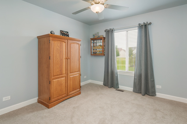620 Kristen St, Plano, IL 60545 photo 10