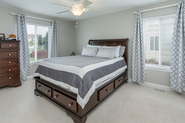 620 Kristen St, Plano, IL 60545 photo 8