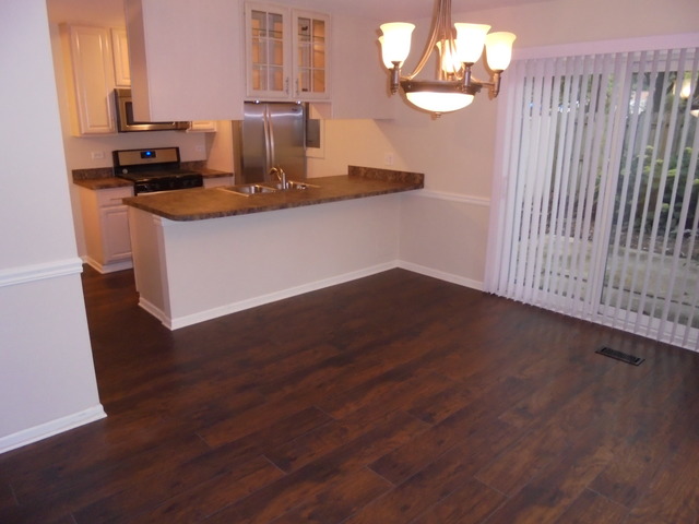 10 Silver Tree Cir, Cary, IL 60013 photo 4