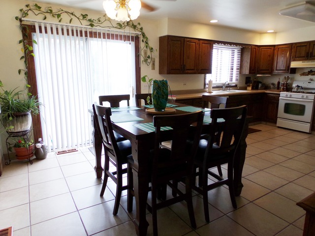1611 Sheffield Ct, Elgin, IL 60123 photo 6