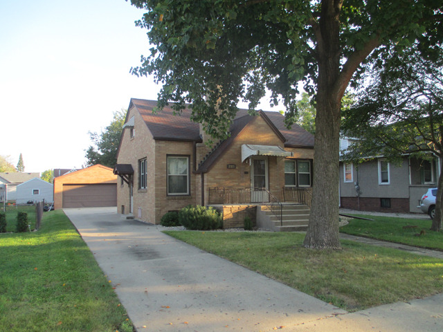 2323 6th St, Peru, IL 61354 photo 8