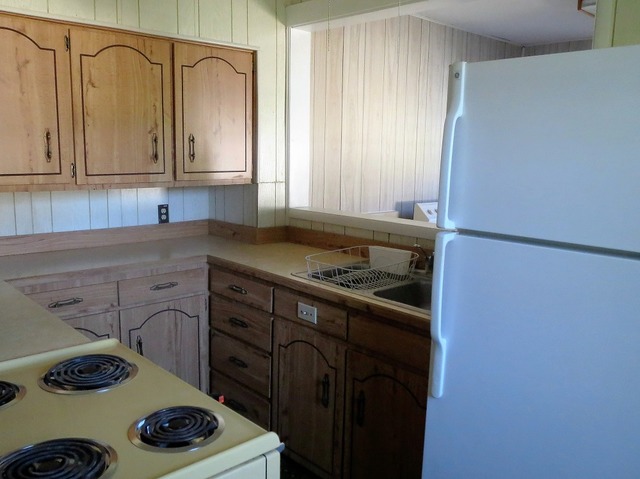 207 Willett Ave, Dixon, IL 61021 photo 5