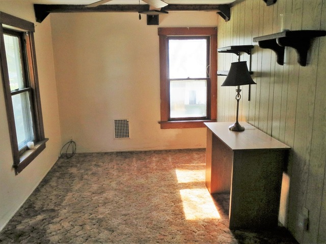 207 Willett Ave, Dixon, IL 61021 photo 11