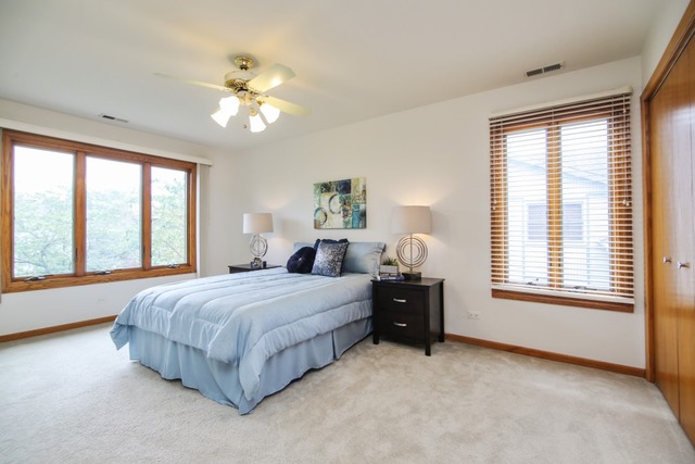 721 Garth Rd, Wheeling, IL 60090 photo 7
