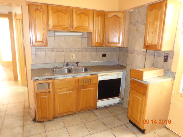 5643 S Carpenter St, Chicago, IL 60621 photo 4