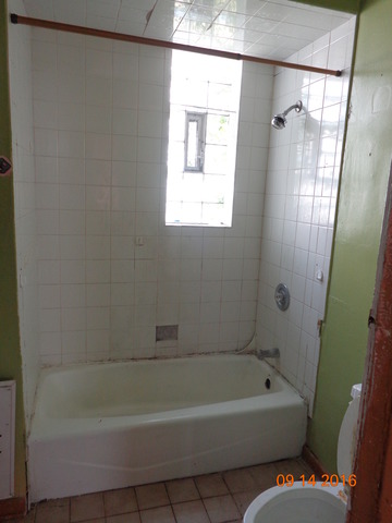5643 S Carpenter St, Chicago, IL 60621 photo 3