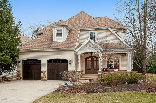 635 Hunter Rd, Glenview, IL 60025 photo 1