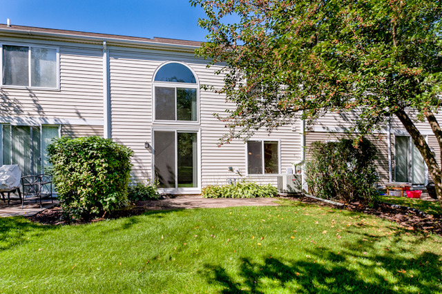 1563 Spaulding Rd, Bartlett, IL 60103 photo 16