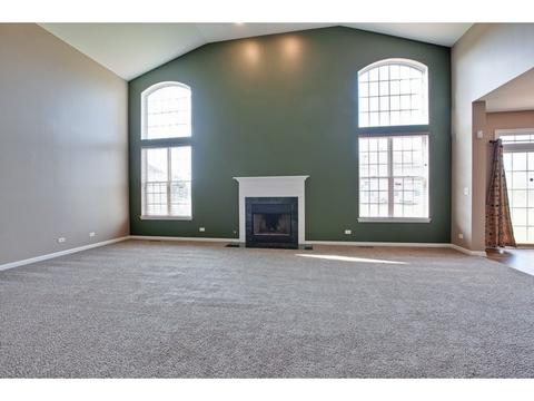 5835 River Birch Dr, Hoffman Estates, IL 60192 photo 16