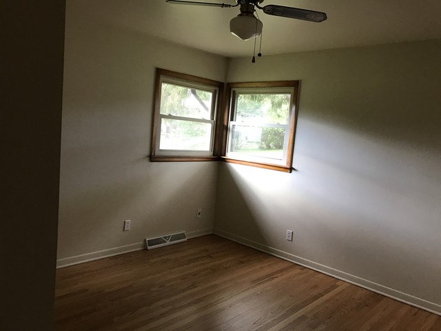 205 N Kent Rd, Mchenry, IL 60051 photo 8