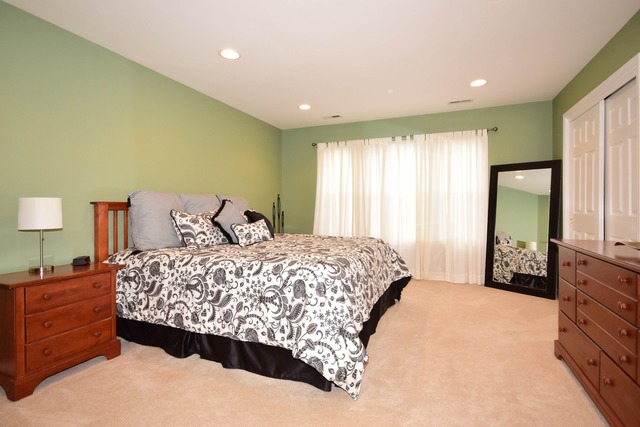 2397 Reflections Dr, Aurora, IL 60502 photo 16