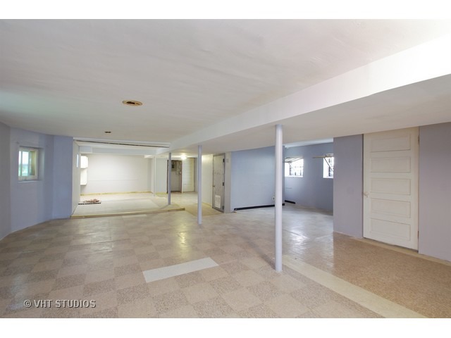 3130 N Menard Ave, Chicago, IL 60634 photo 7