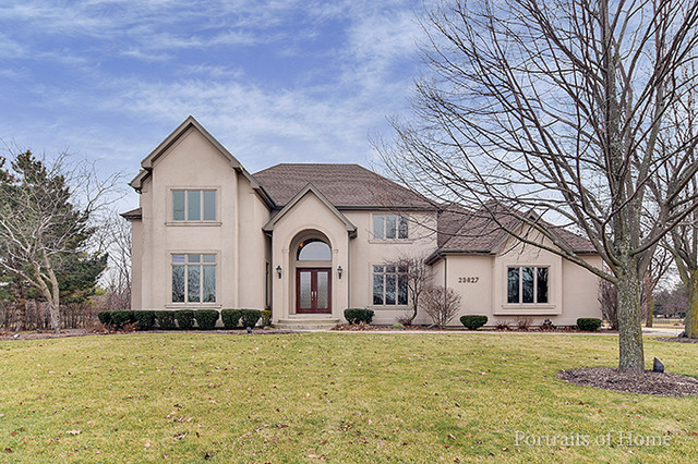 23827 Douglas Dr, Plainfield, IL 60585 photo 2