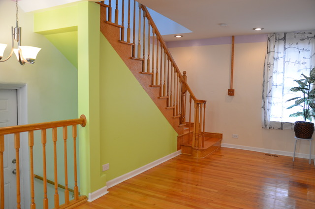 935 4th Ave, Aurora, IL 60505 photo 9