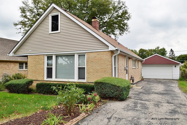 810 Childs St, Wheaton, IL 60187 photo 1