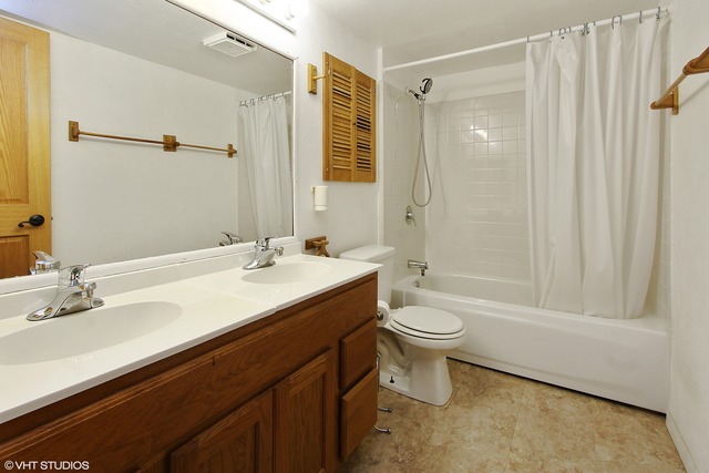 744 Bryn Mawr Ave, Bartlett, IL 60103 photo 11