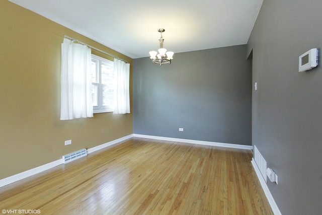744 Bryn Mawr Ave, Bartlett, IL 60103 photo 4