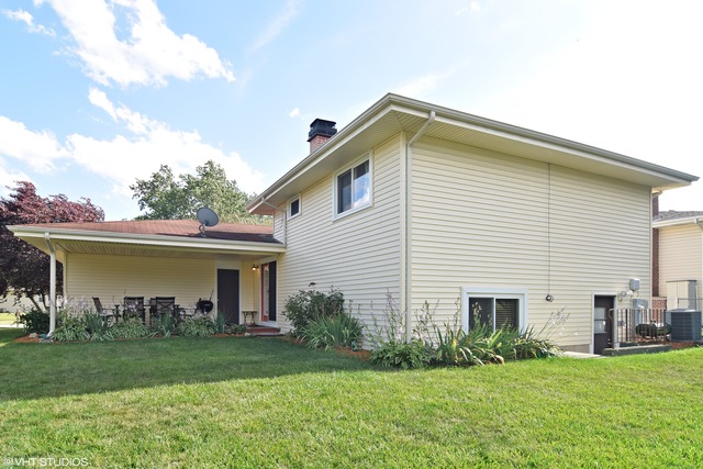 744 Bryn Mawr Ave, Bartlett, IL 60103 photo 12