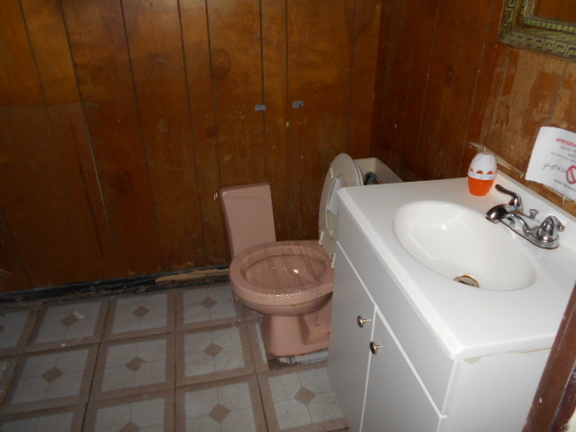 13651 S Normal Ave, Riverdale, IL 60827 photo 8
