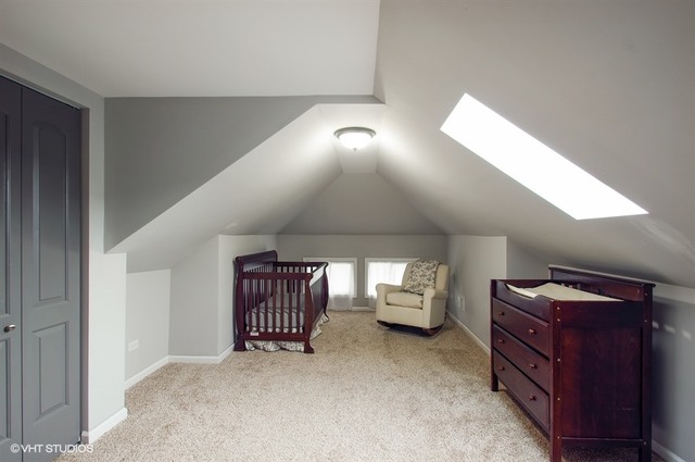 6548 N Campbell Ave, Chicago, IL 60645 photo 7