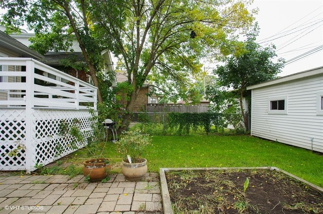 6548 N Campbell Ave, Chicago, IL 60645 photo 12