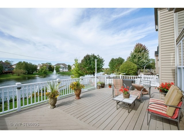 2010 Broadsmore Dr, Algonquin, IL 60102 photo 25