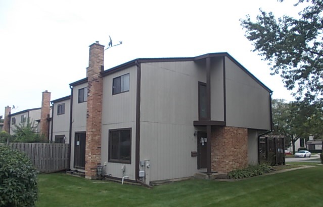 390 Elm Dr, Wheeling, IL 60090 photo 16
