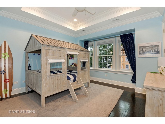 3331 N Leavitt St, Chicago, IL 60618 photo 15